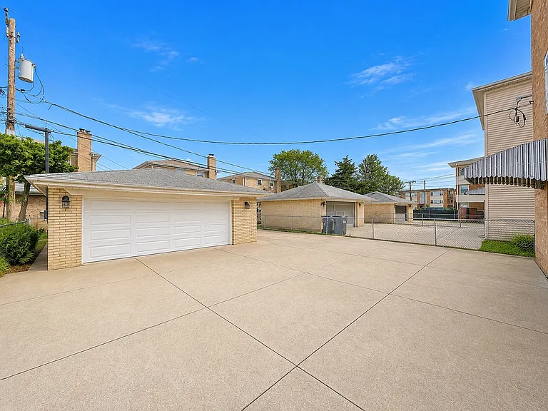 8160 Enger Ln #1 — Photo 11