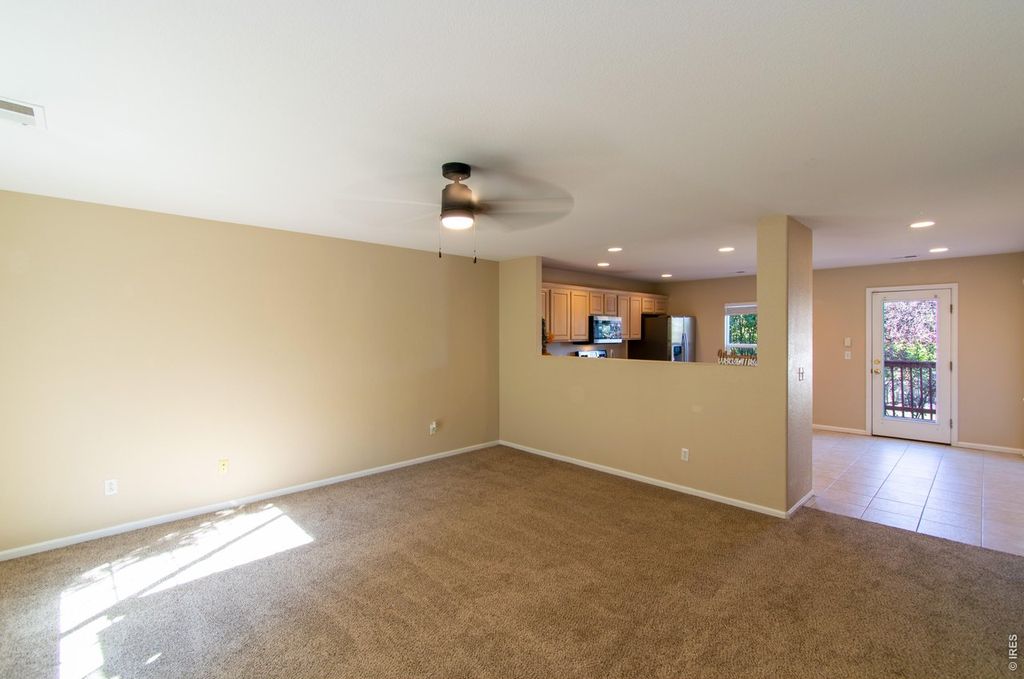 6714 Autumn Ridge Dr