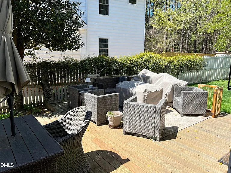 2200 Misskelly Dr — Photo 30