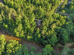 496 Meadow Ln, Talking Rock, GA 30175