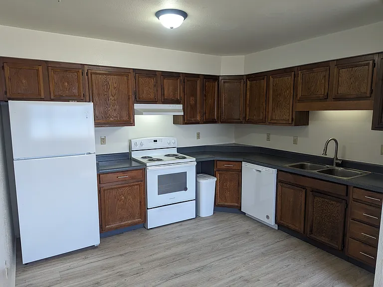 1279 Water St #D — Photo 2