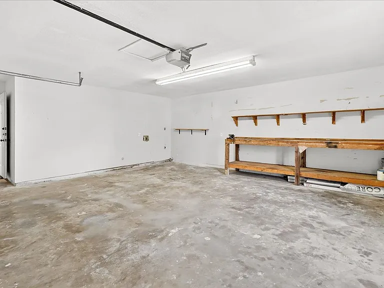 11613 Cripple Creek Dr — Photo 26