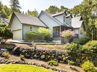 167 Gray Squirrel Ct, Winchester, OR 97495