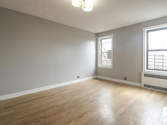 3rd image of 75 E 21st St APT 5C