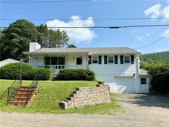 44 Patterson Ln, Bradford, PA 16701
