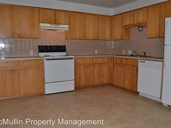 4th image of 1524 Shoshoni Trl Unit B