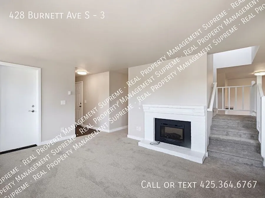 Prime Renton Rental | Easy Commute — Photo 3