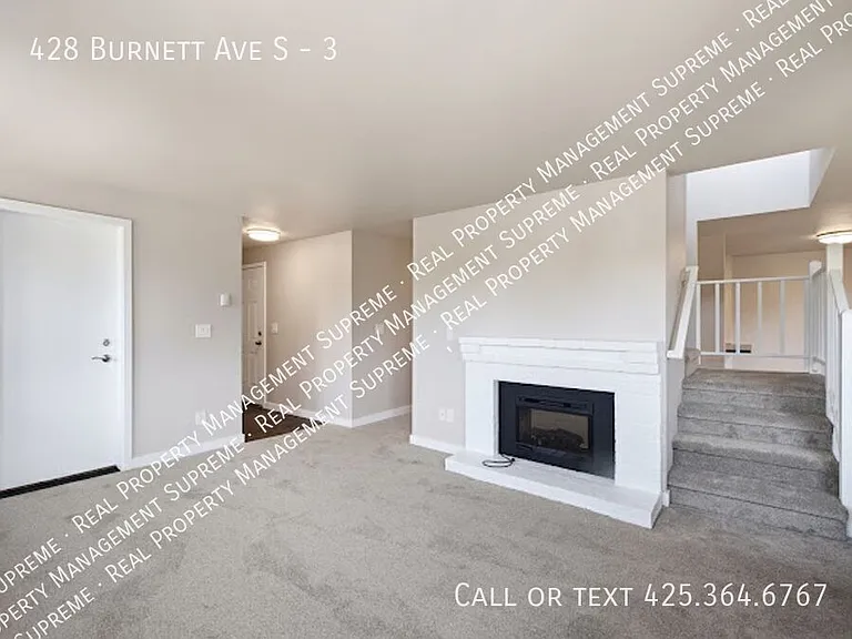 428 Burnett Ave S #3 — Photo 3