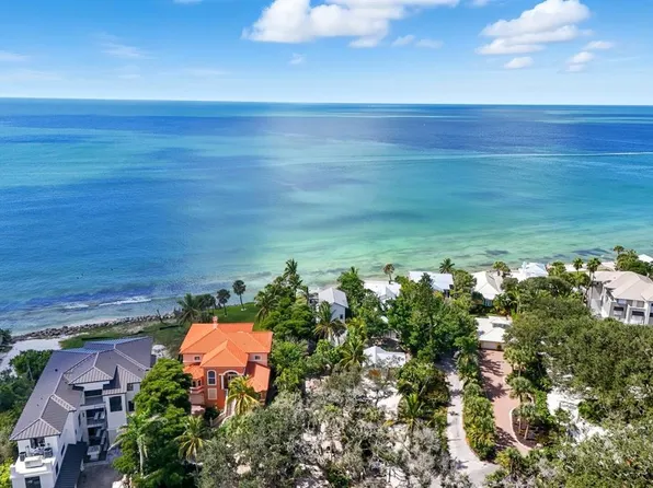 7314 Point Of Rocks Rd, Sarasota, FL 34242