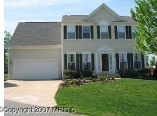 3045 Sassafras Tree Ct, Dumfries, VA 22026