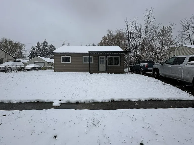4391 Redonda Ln — Photo 1