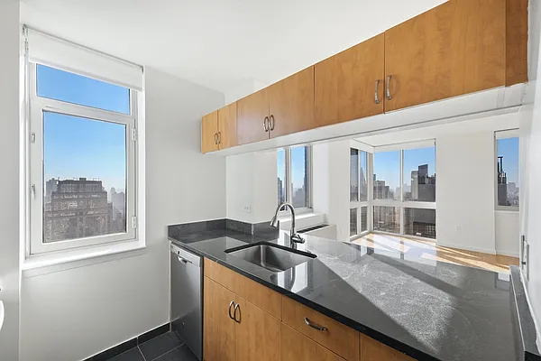 Rented by Gotham Organization | media 28