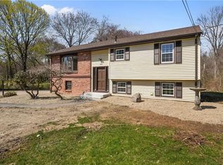 534 Blackrock Rd, Coventry, RI 02816