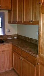 1st image of 424 Woodlawn Ave APT A