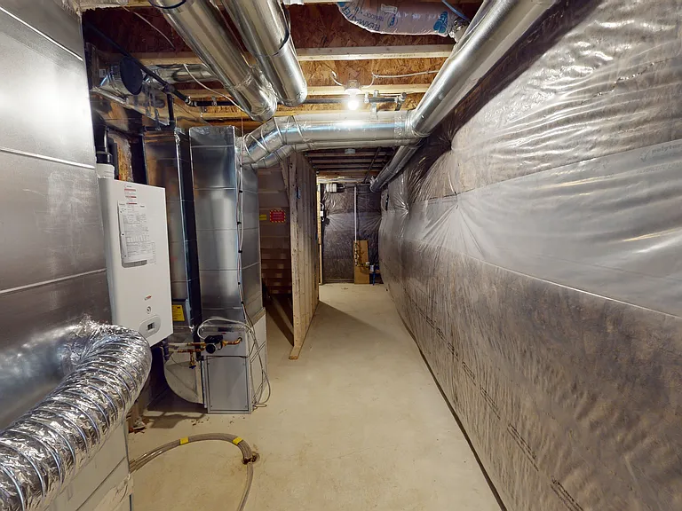126 Blue Forest Cres — Photo 47