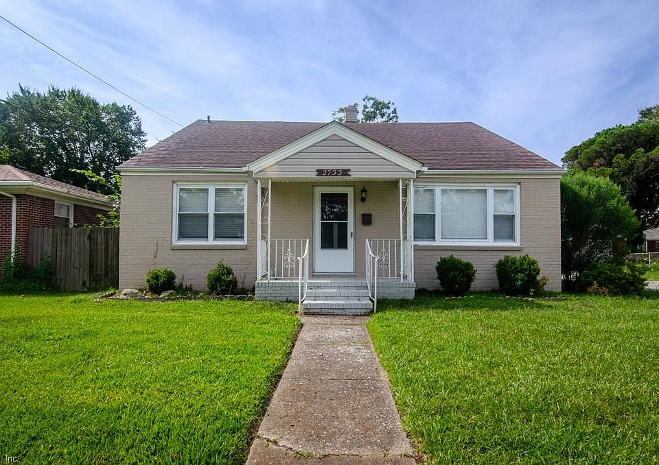 1st image of 2733 Hollister Ave