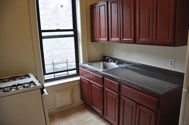 Rented by Abba Realty Associates INC | media 10