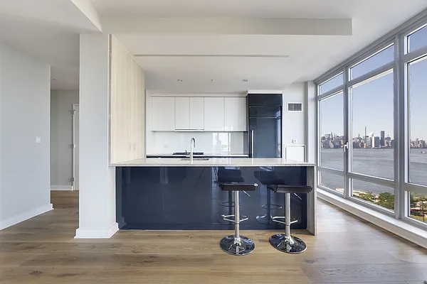 Rented by Compass | media 13