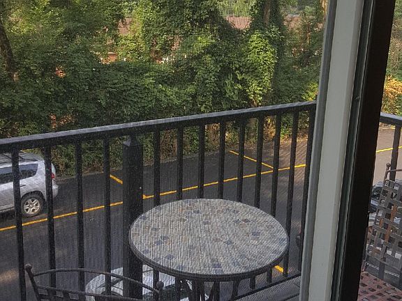3rd image of 4222 Allendorf Dr APT 12