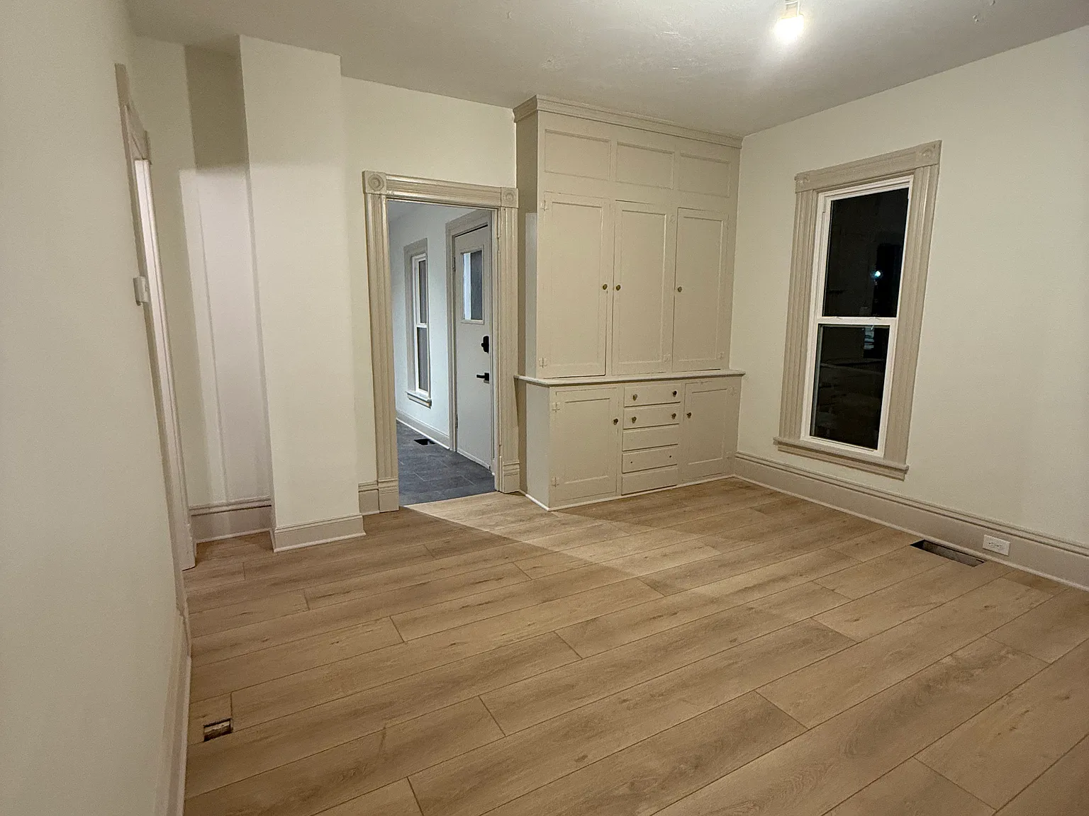 1220 Quarry Ave NW — Photo 4