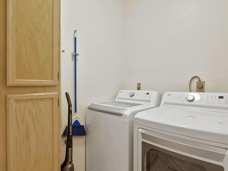 3405 Florida St #305 — Photo 21