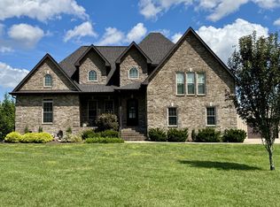 651 Bradford Dr, Gallatin, TN 37066