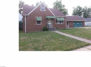 230 E 200th St, Euclid, OH