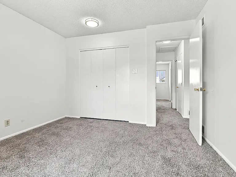 1225 S Oneida St #217 — Photo 18