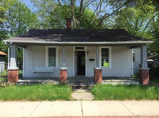 107 N Hickory St, Troy, IL 62294