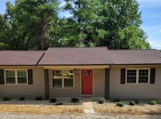 326 Essex Rd, Cookeville, TN 38506
