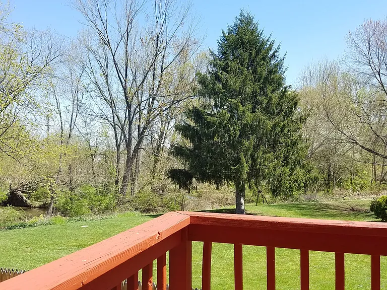 1669 Colonial Way — Photo 31