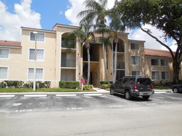 1743 Village Blvd APT 106, West Palm Beach, FL 33409