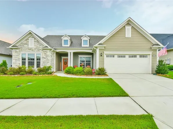 5704 Miravista Way, Hoschton, GA 30548