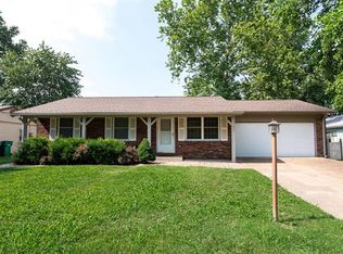 143 Perrottet Dr, Mascoutah, IL