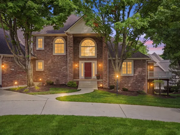 8821 Bay Breeze Ln, Indianapolis, IN 46236