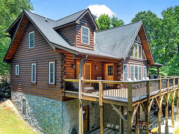 3rd image of 1767 Catawba Falls Pkwy #238