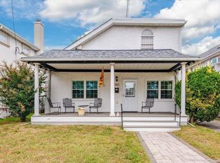 562 Lincoln Blvd, Long Beach, NY 11561