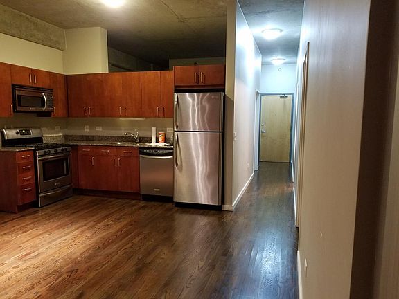 5th image of 1620 S Michigan Ave Unit 419