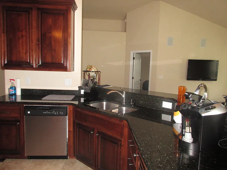 8954 Rachel Ct — Photo 4