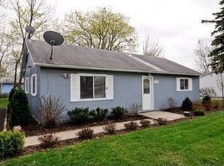 34W759 N James Dr, St Charles, IL