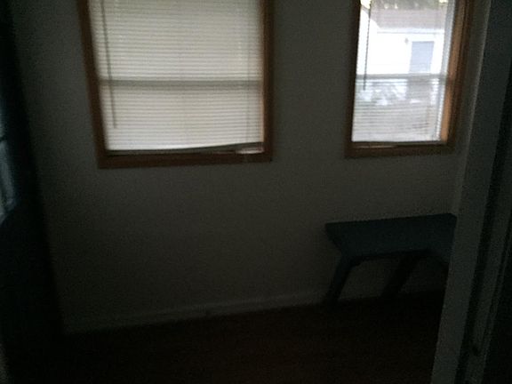 5th image of 1218 Bay St