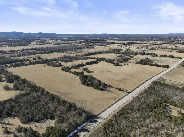 3960 Epps Mill Rd, Christiana, TN 37037