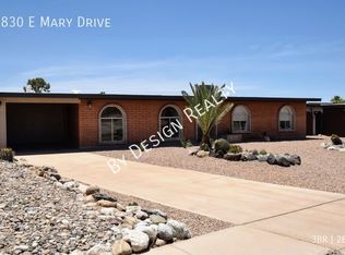 9830 E Mary Dr, Tucson, AZ 85730