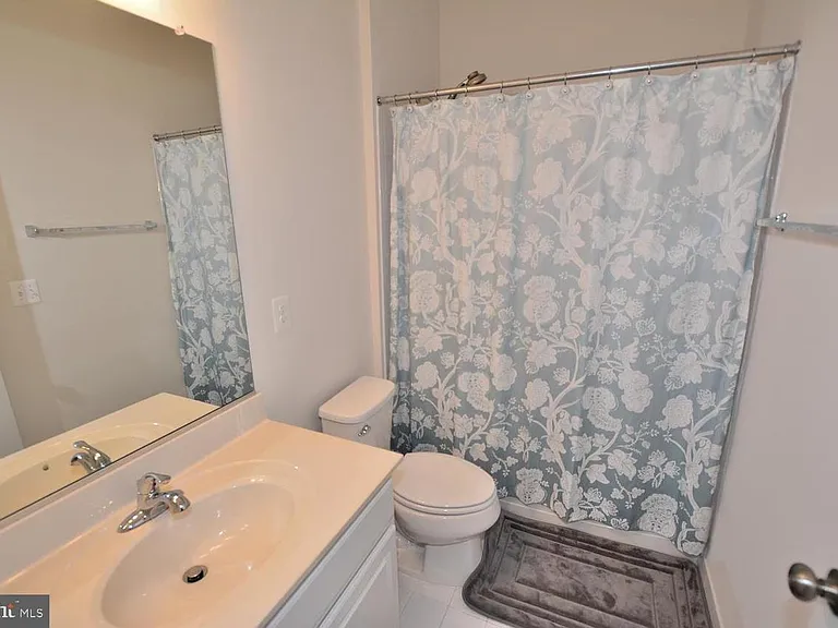 Full Bathroom3 - lower-level Entrance