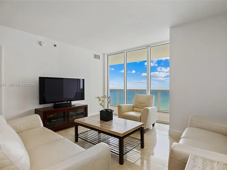 1830 S Ocean Dr #4204 — Photo 2