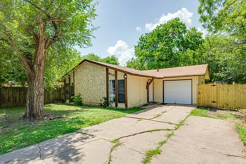 9502 N Creek Dr Photo 1