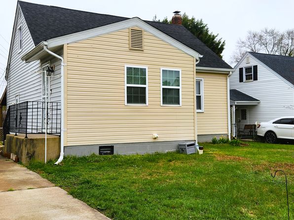 3207 Bryant Ave