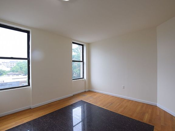 3rd image of 540 W 136th St APT 54