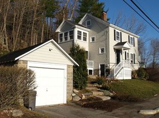 26 Oak St, Wakefield, MA 01880