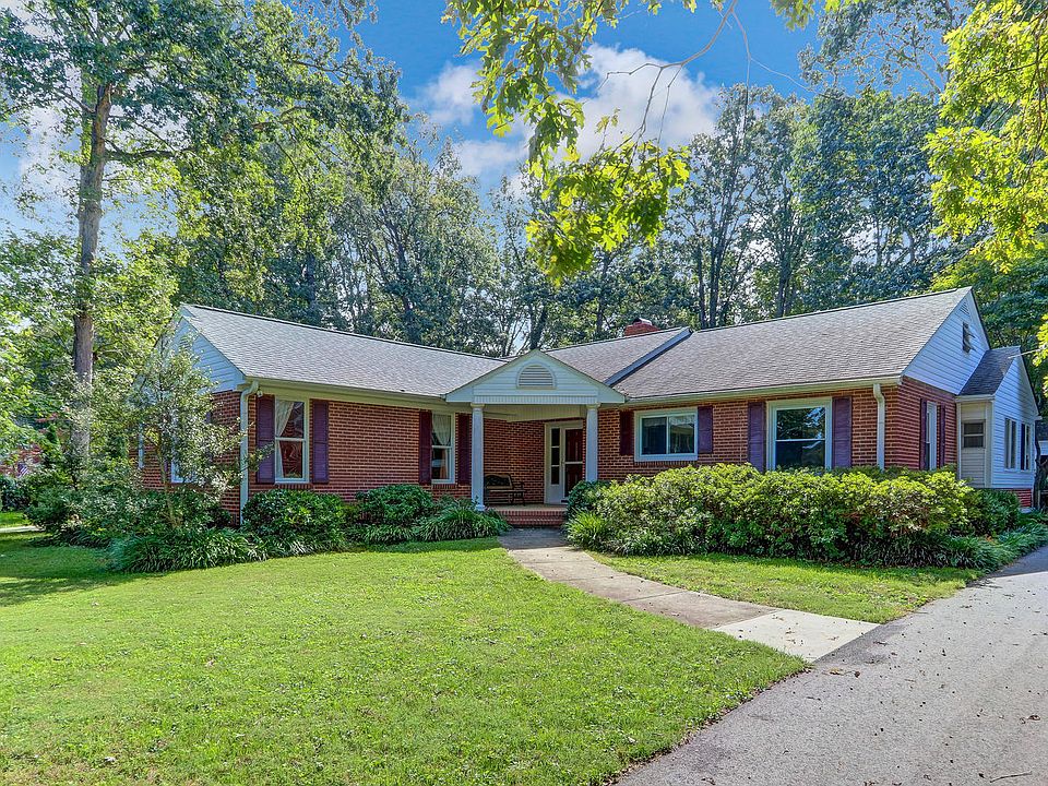 1st image of 3501 Dogwood Dr